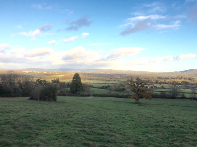 A circular walk around Chosen Hill