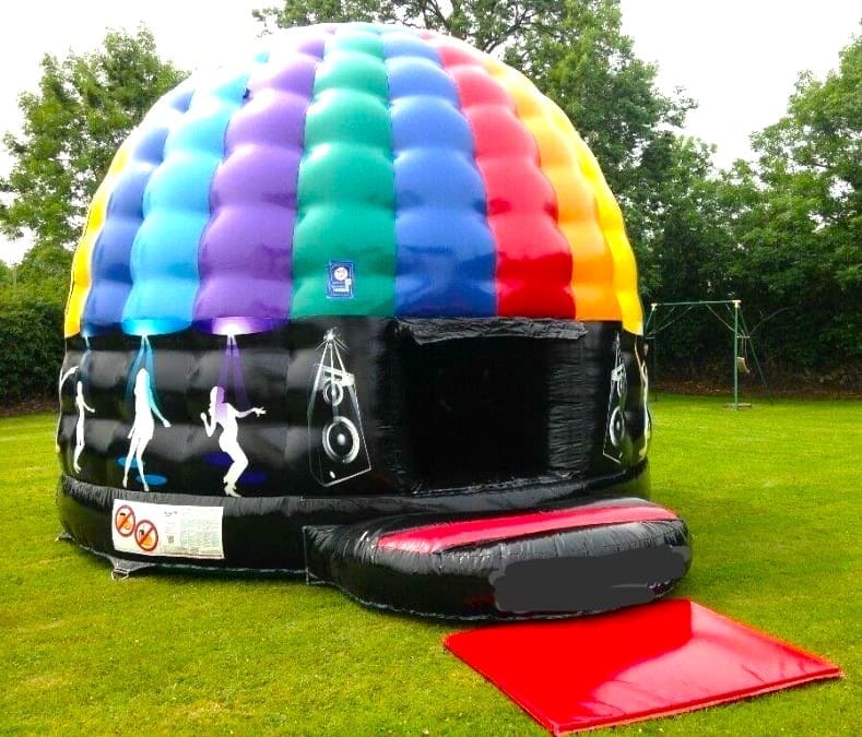 Kings Bouncy Castle Hire Cheltenham - image 2