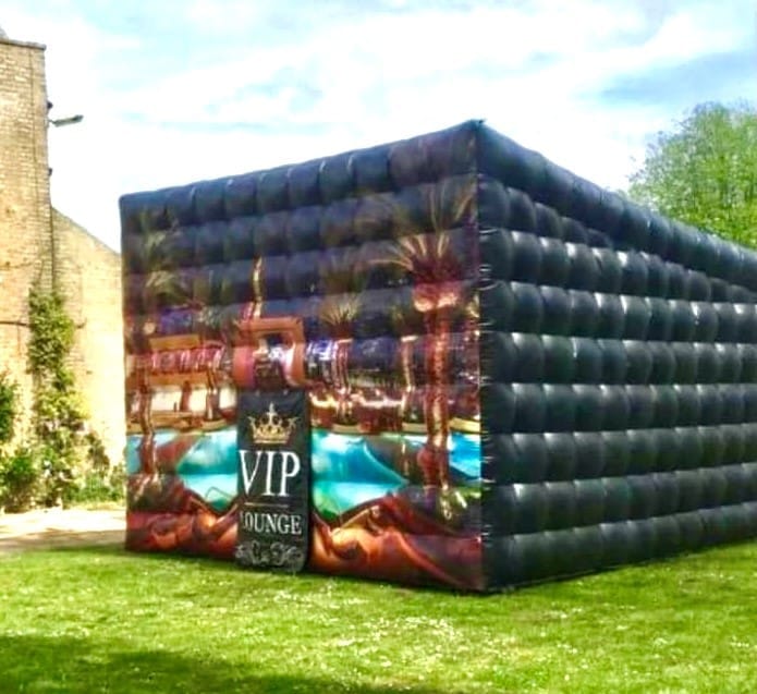 Kings Bouncy Castle Hire Cheltenham - image 2