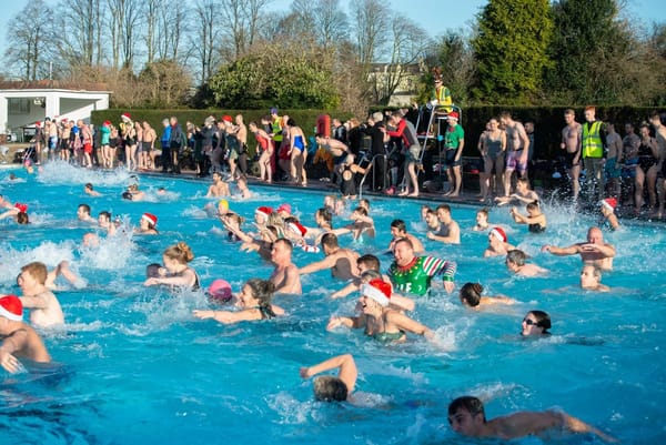 Blue Horizons Christmas Day Swim
