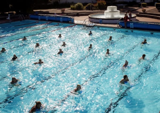 Cheltenham Lido - image 1