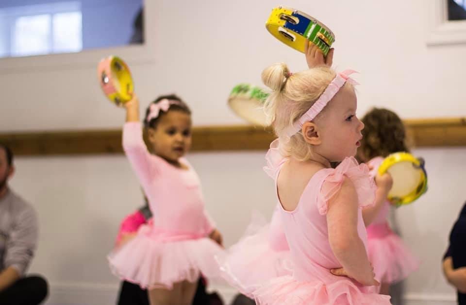 A Whole New World - Baby, Toddler and Pre-schooler Classes for Learning and Fun