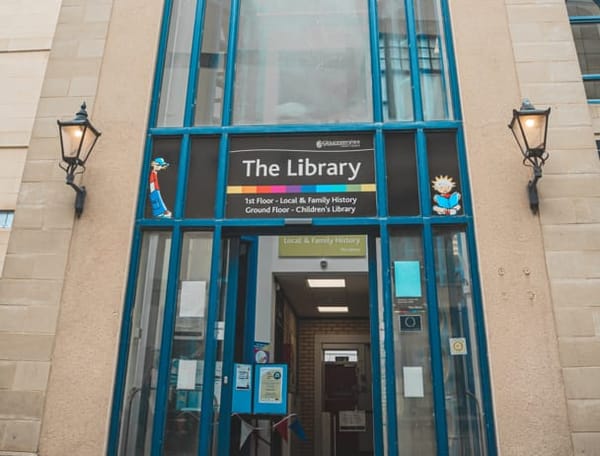 Cheltenham Children's Library: Amazing Artists