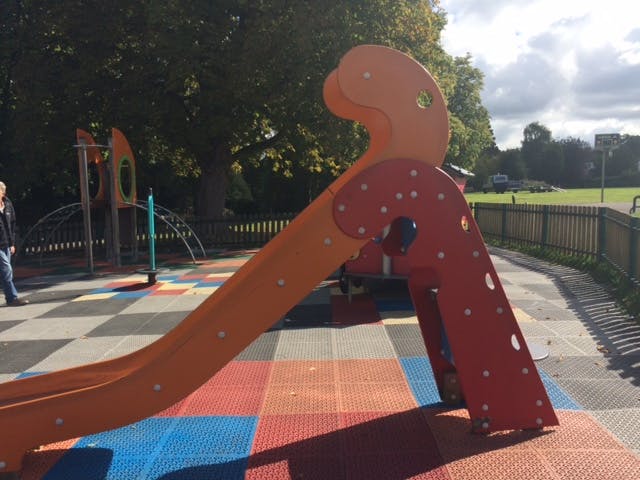 Hatherley Park and Play Area - image 1