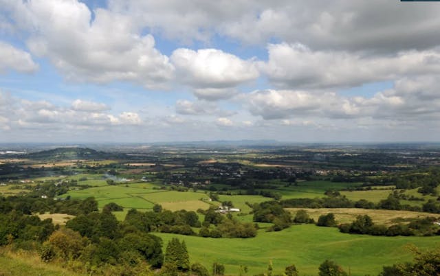 10 Walks in the Cotswolds for Children