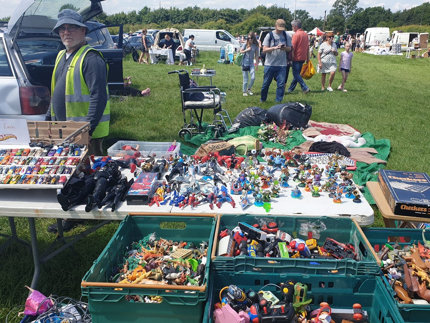 Southam Car Boot | Cheltenham Rocks